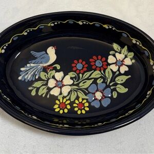 Vintage Pottery handmade in the village of Soufflenheim, Alsace, France.